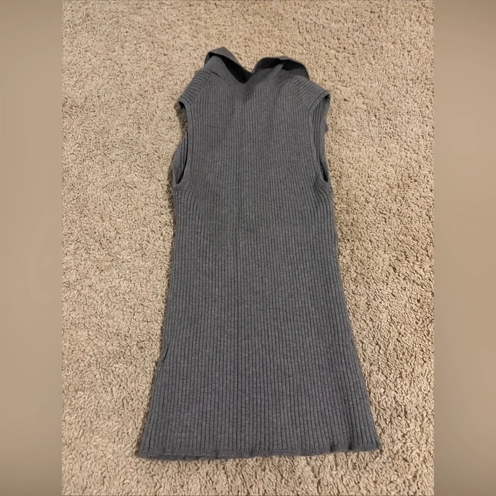 Womens Quince Polo Collared Sleeveless Sweater Size Small Gray Ribbed Knit - Picture 6 of 6